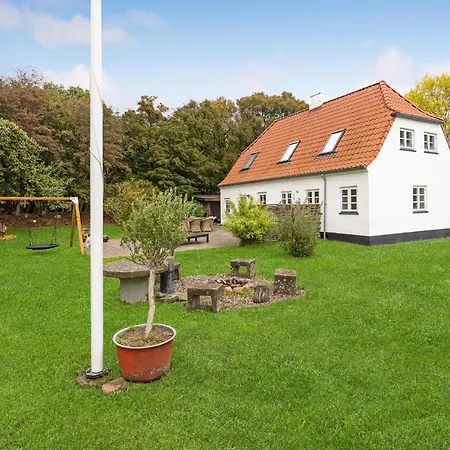 3 Bedroom Cozy In Tranekær